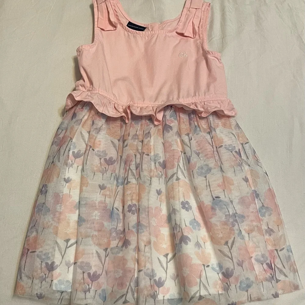 Calvin Klein Jeans Little Girl’s Dress - Size 6 - Picture 2 of 6